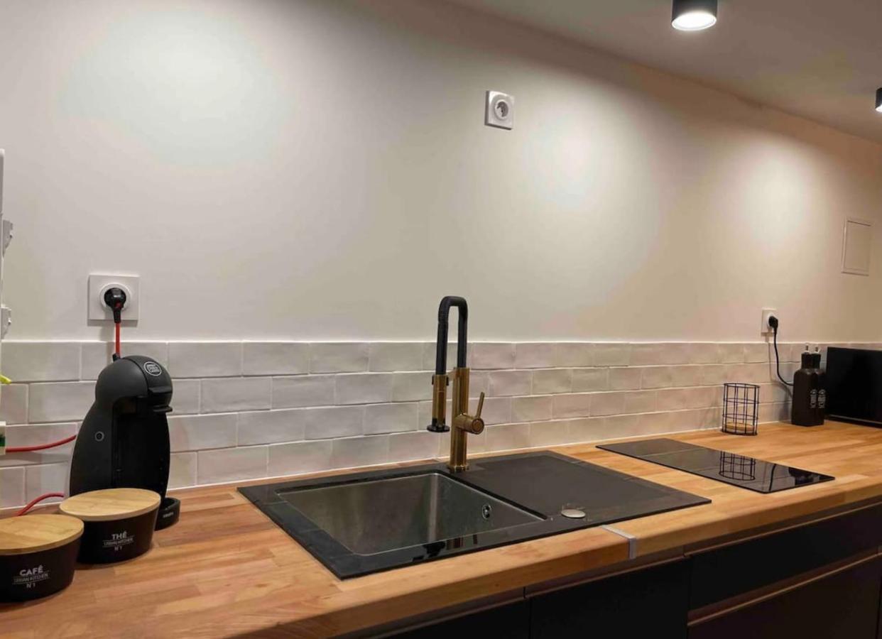 Le Duplex - Gare / Tram / Netflix Apartment Fontaine  Ngoại thất bức ảnh