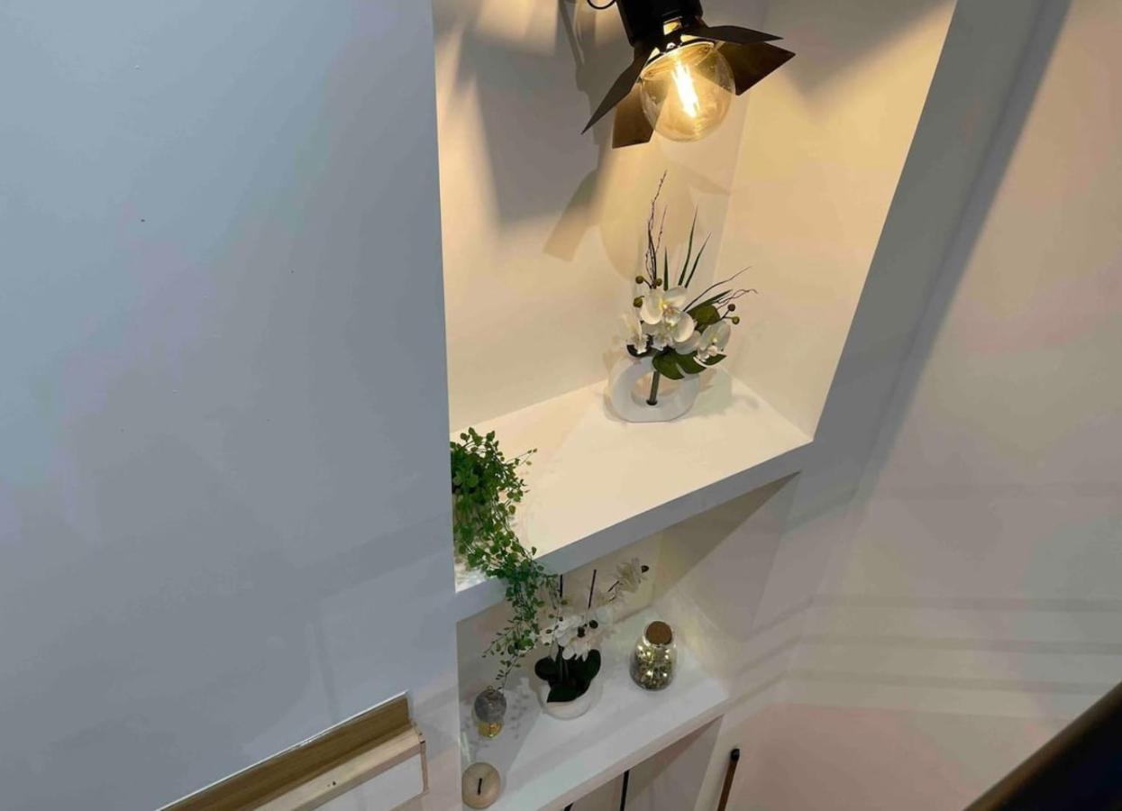 Le Duplex - Gare / Tram / Netflix Apartment Fontaine  Ngoại thất bức ảnh